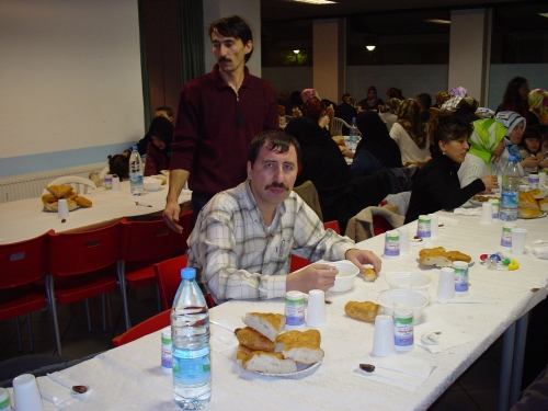 2004_iftar16.jpg