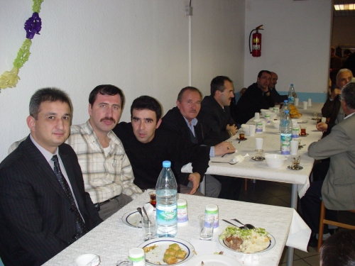 2004_iftar22.jpg