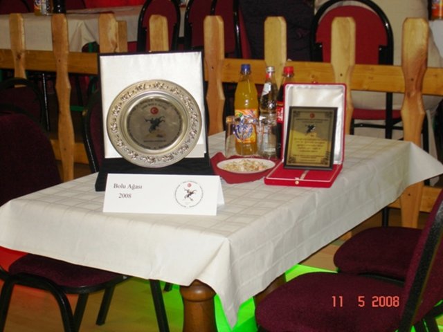 bolulular_gecesi_2008__1060_.jpg