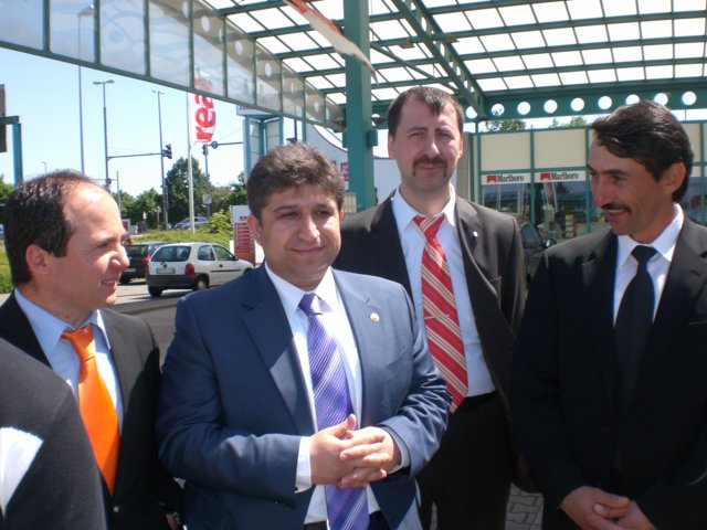 dosteli_2008__23_.jpg